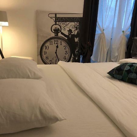 Green Apartment With Terrace 12 ブカレスト エクステリア 写真