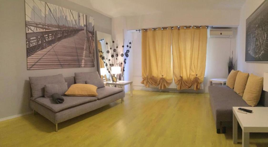 Green Apartment With Terrace 12 ブカレスト エクステリア 写真