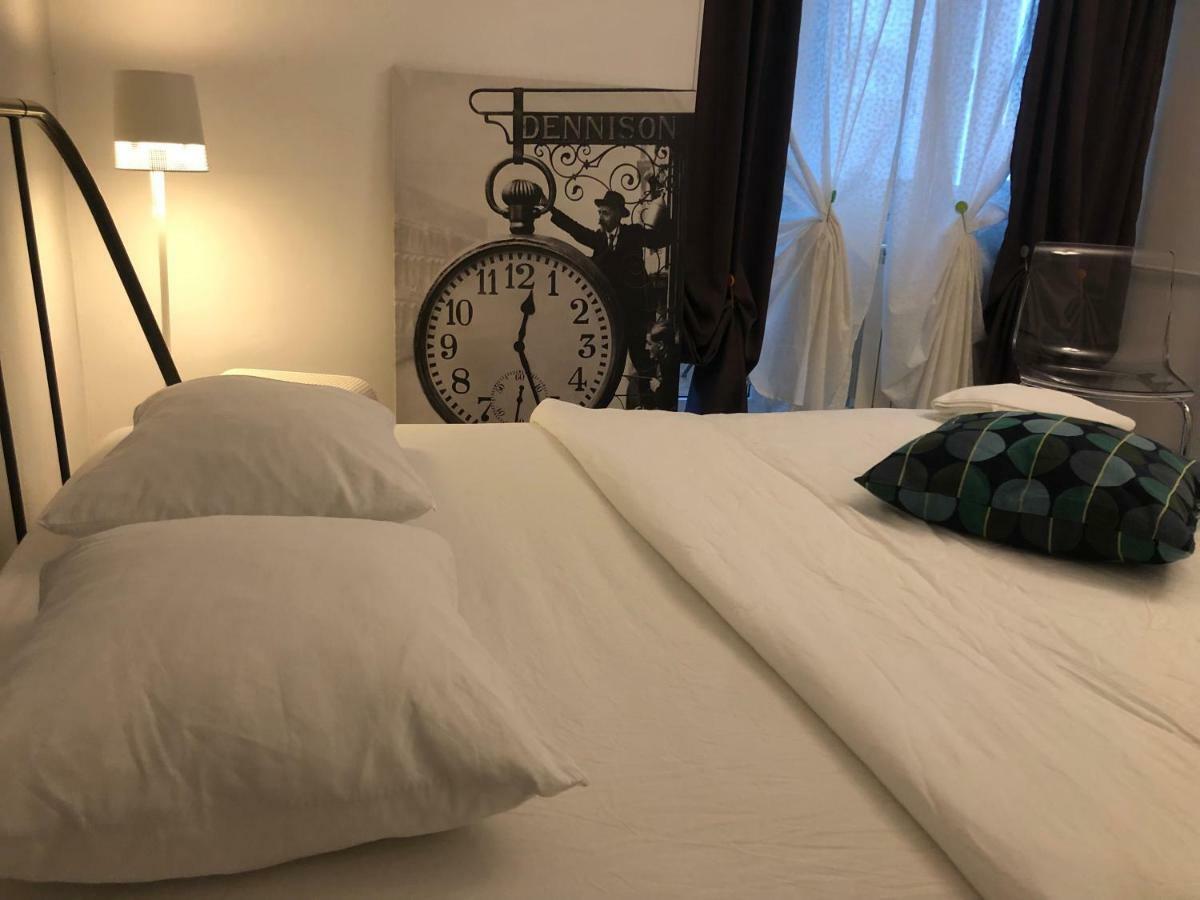 Green Apartment With Terrace 12 ブカレスト エクステリア 写真